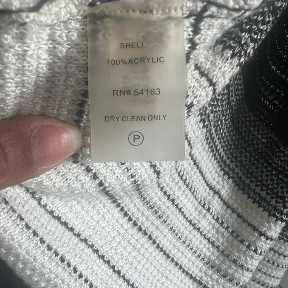 Ivanka Trump Black and White Striped Cardigan Size XL - Picture 6 of 6